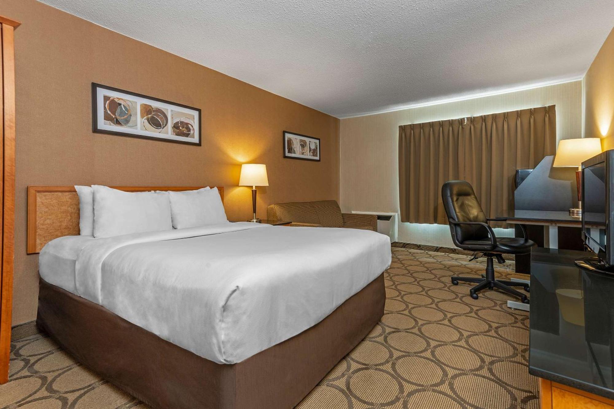 Comfort Inn West Эдмонтон Экстерьер фото